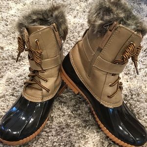 Nature Breeze Duck Boots